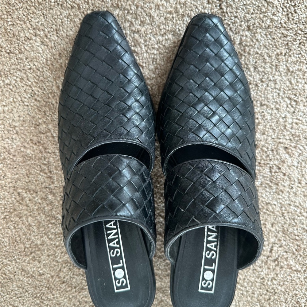 Sol Sana Black Woven Mules - Picture 2 of 6